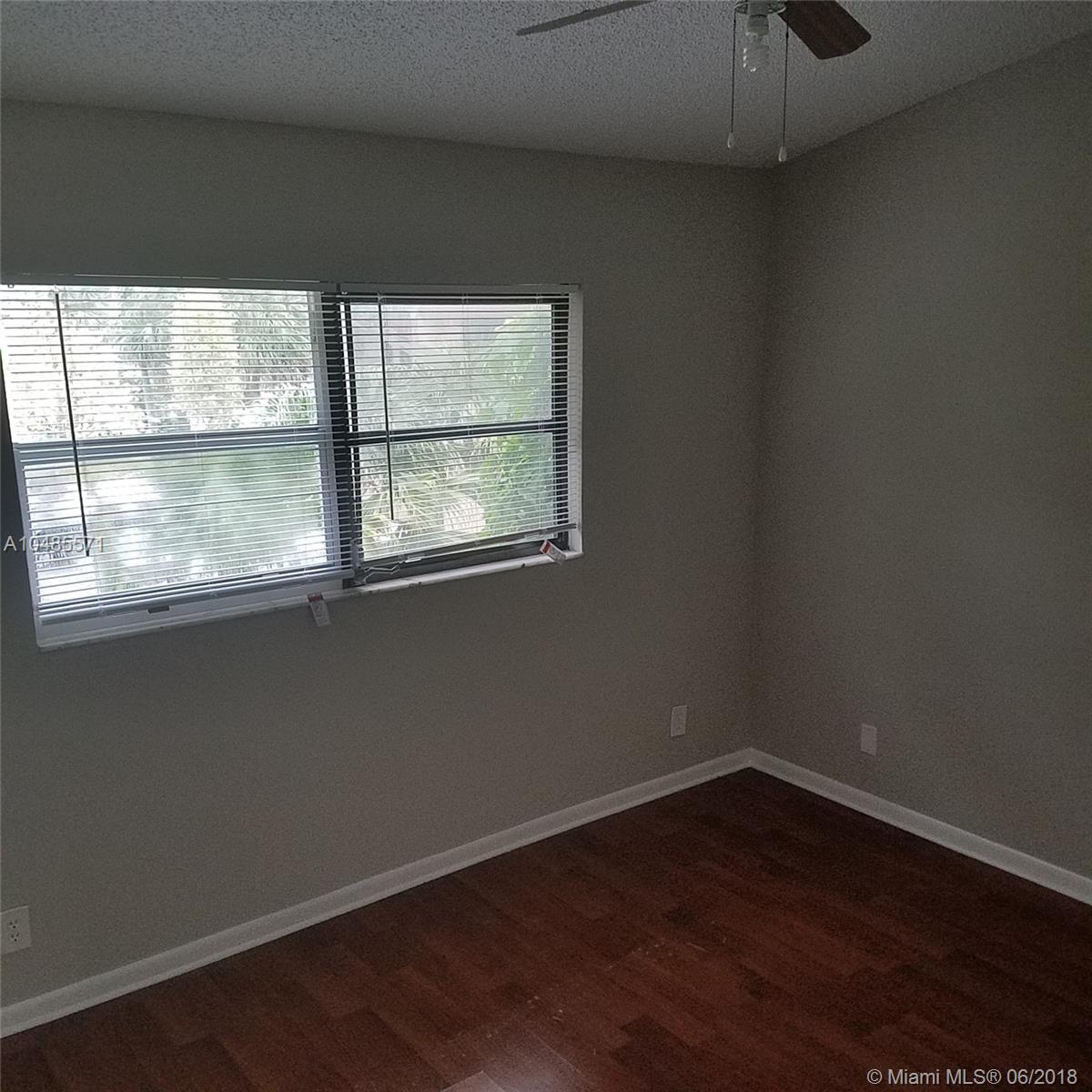 TRIANGLE PROPERTY - Residential