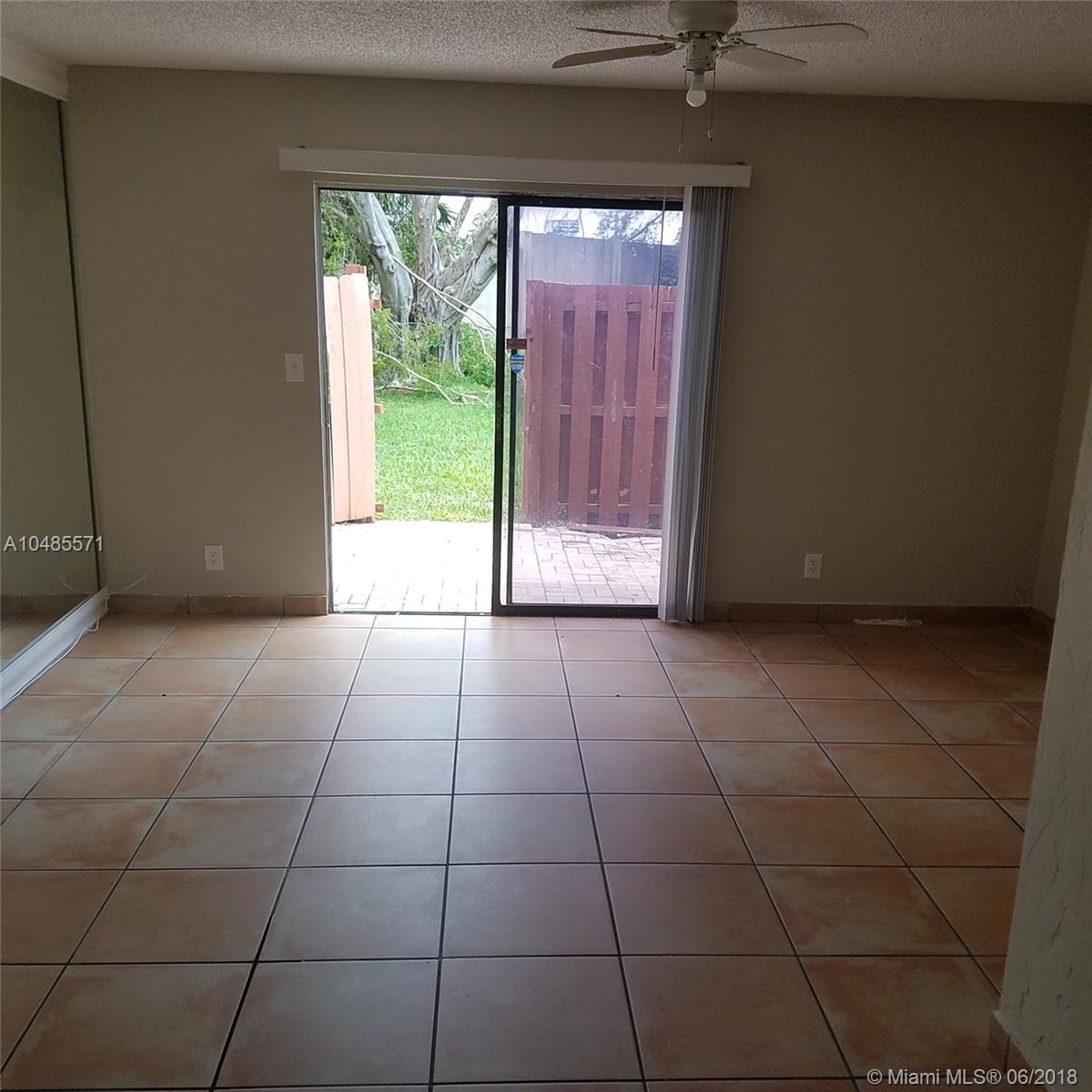 TRIANGLE PROPERTY - Residential