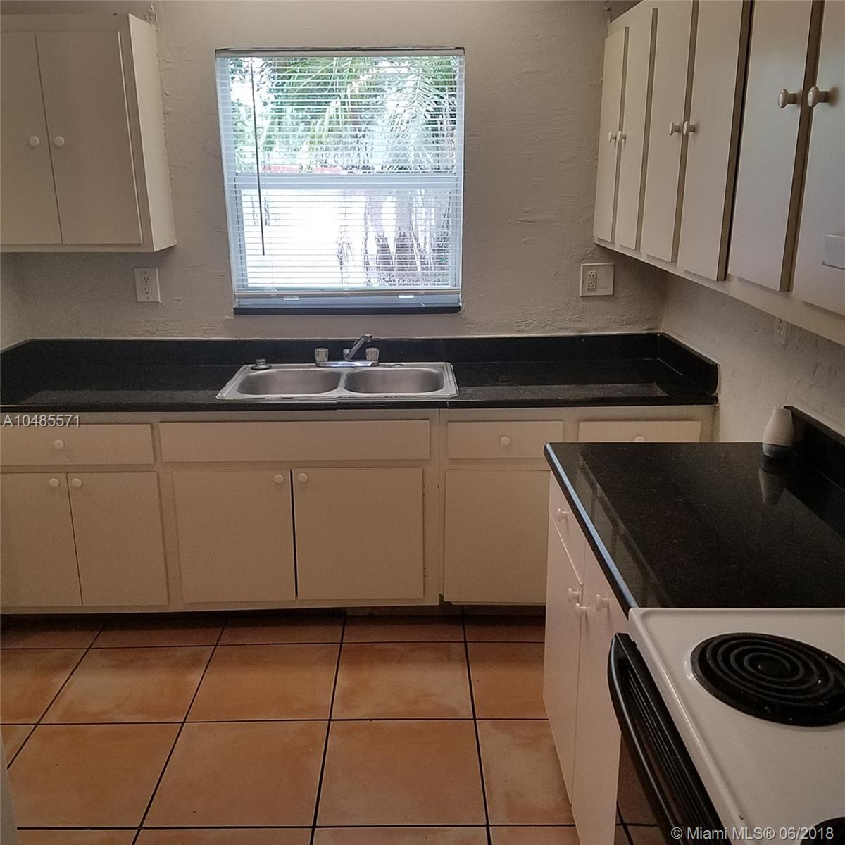 TRIANGLE PROPERTY - Residential