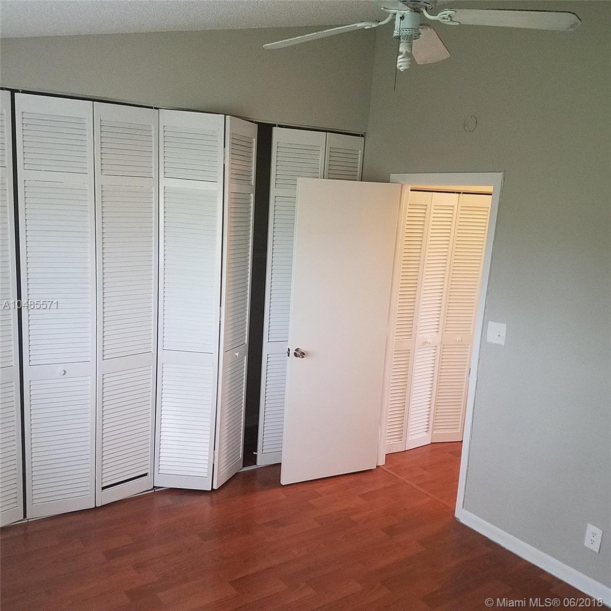 TRIANGLE PROPERTY - Residential