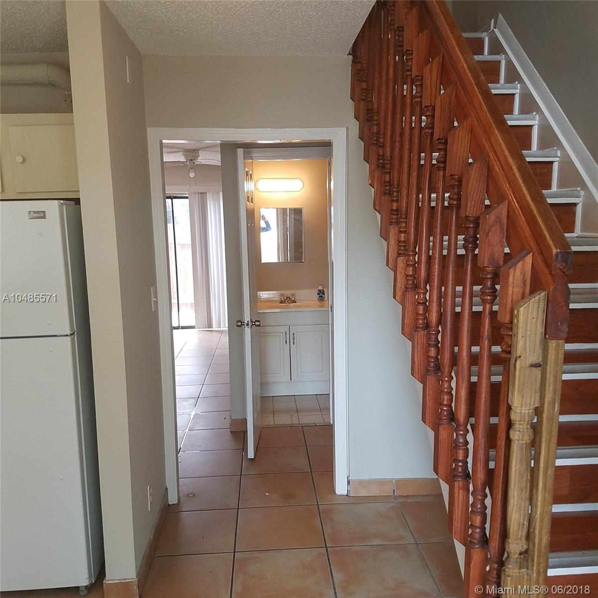 TRIANGLE PROPERTY - Residential