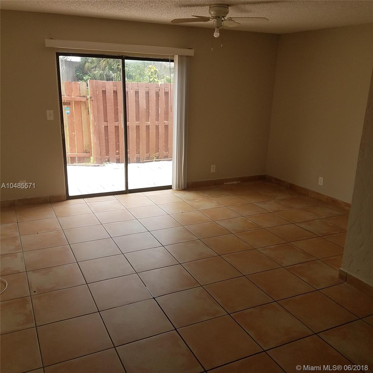 TRIANGLE PROPERTY - Residential