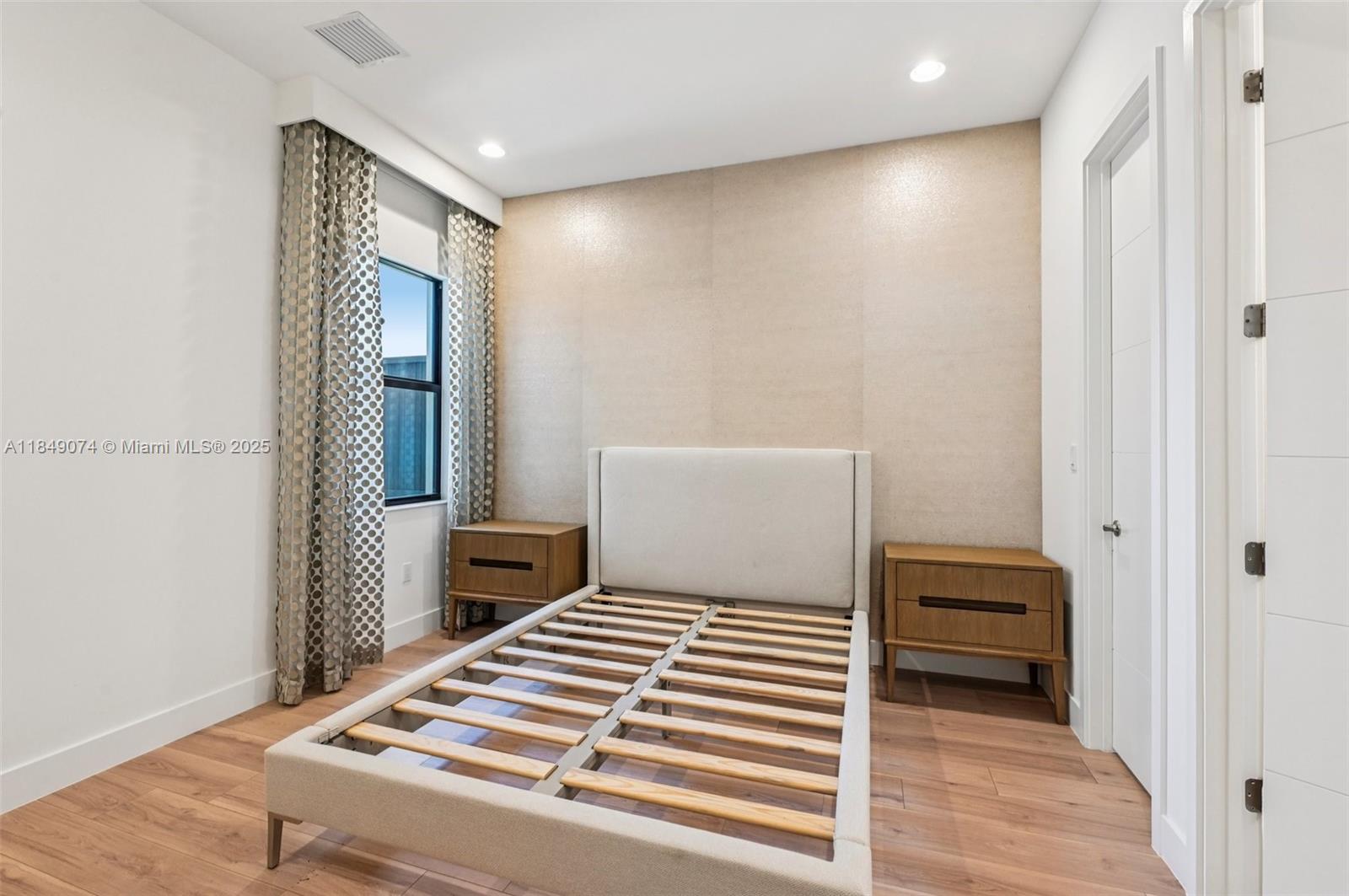 BRIDGES MIZNER PUD BRIDGE - Residential