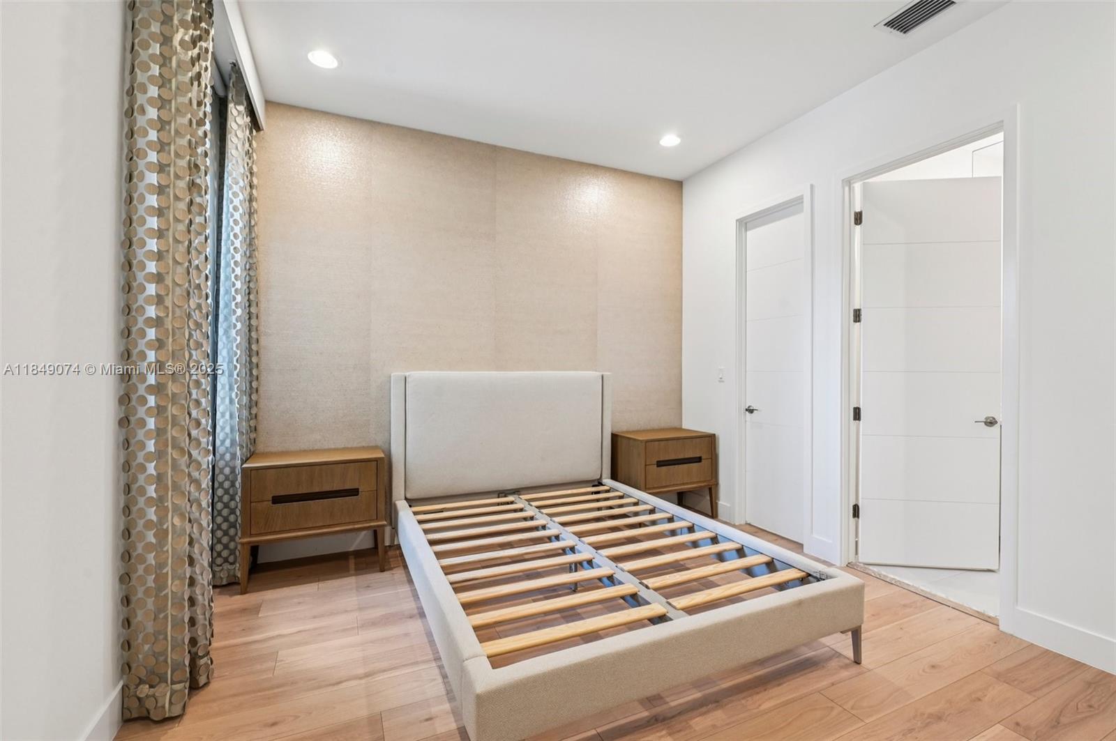 BRIDGES MIZNER PUD BRIDGE - Residential