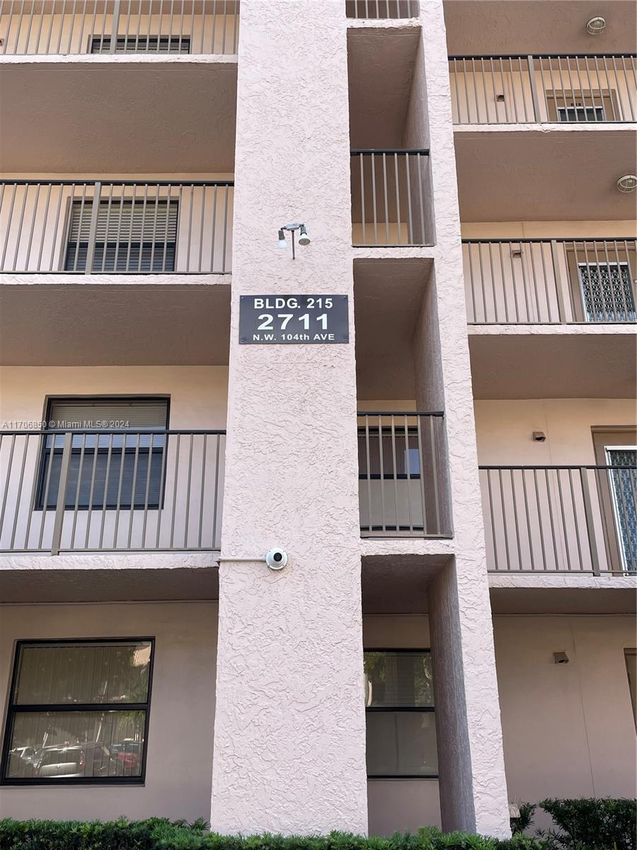 2711 NW 104th Ave 406