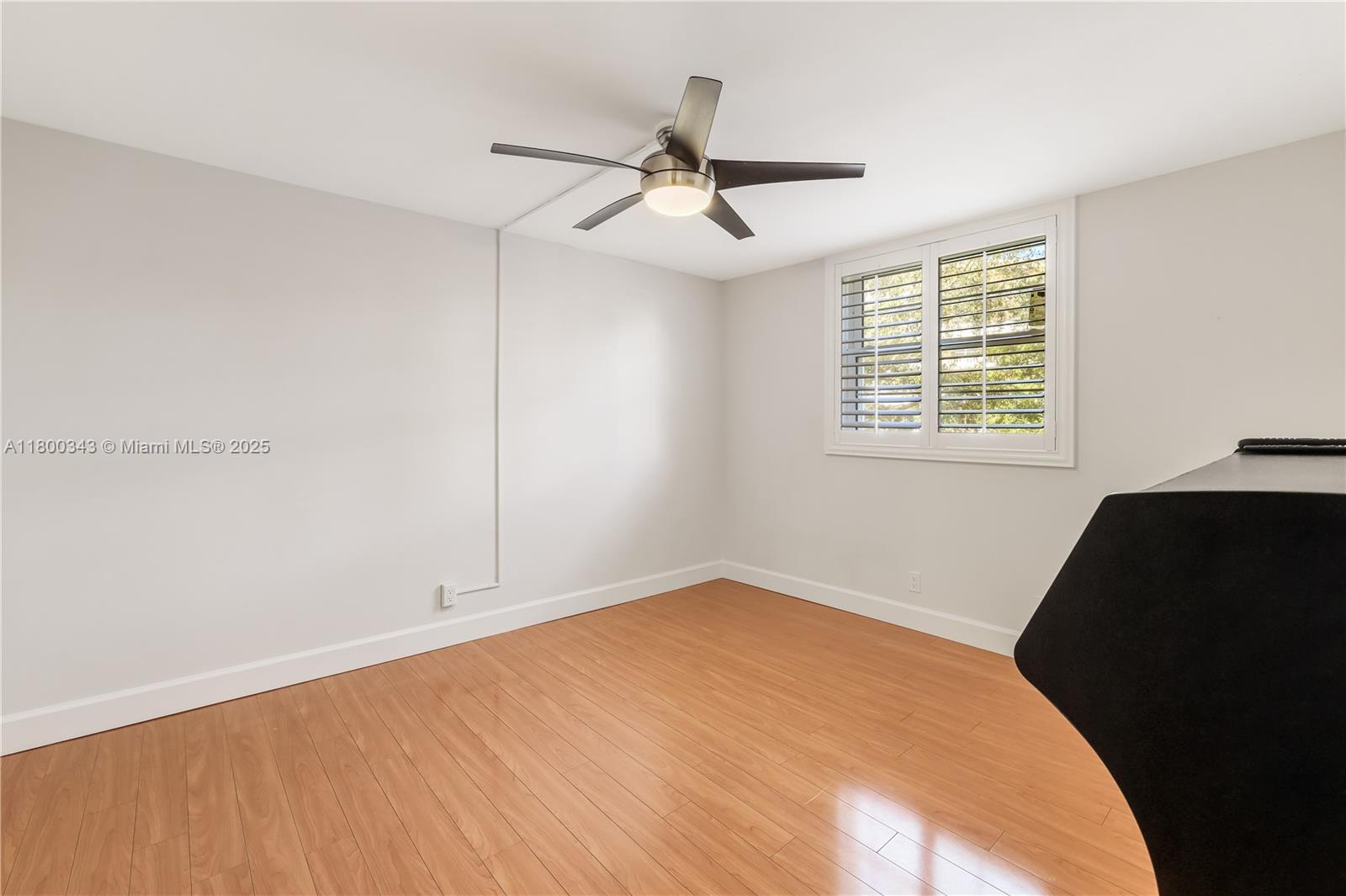MEADOWBROOK LAKES VIEW BL - Residential