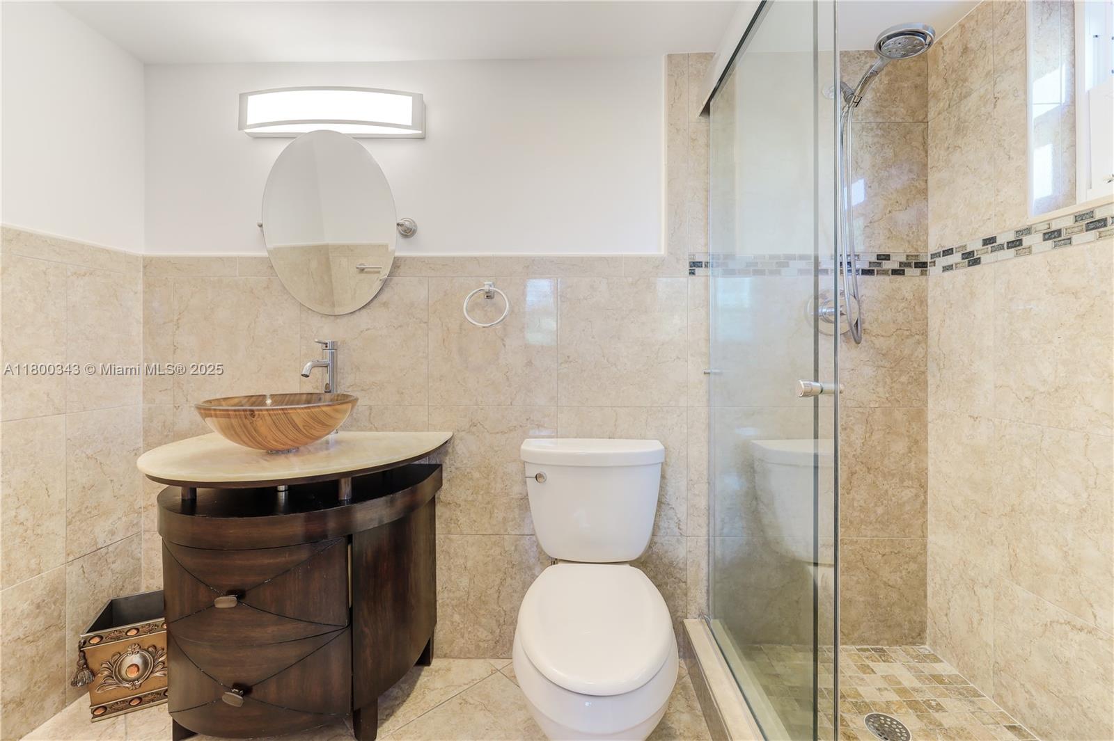 MEADOWBROOK LAKES VIEW BL - Residential