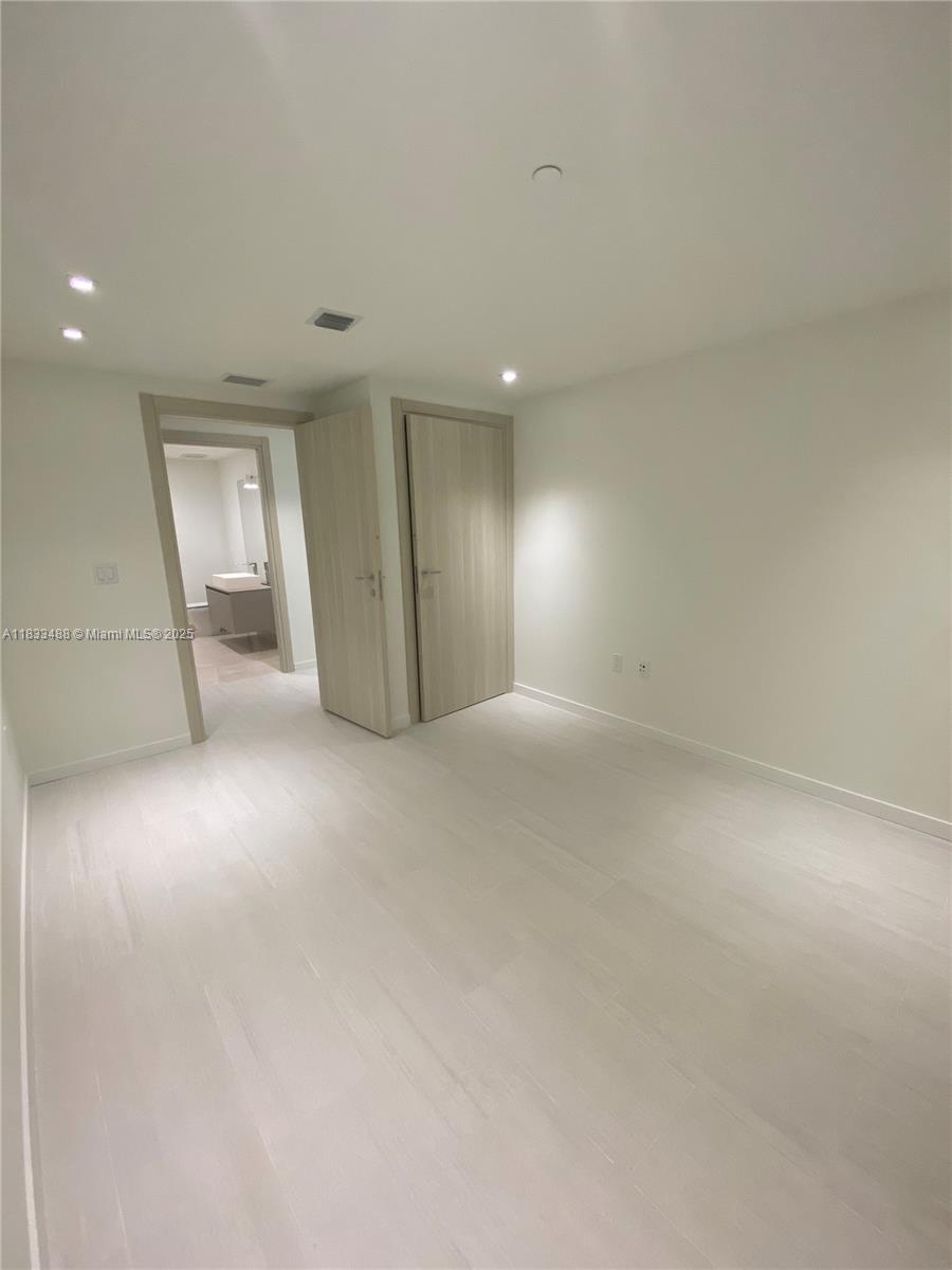 BRICKELL FLATIRON CONDO - Residential Lease