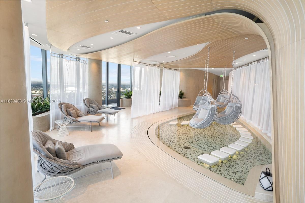 BRICKELL FLATIRON CONDO - Residential Lease