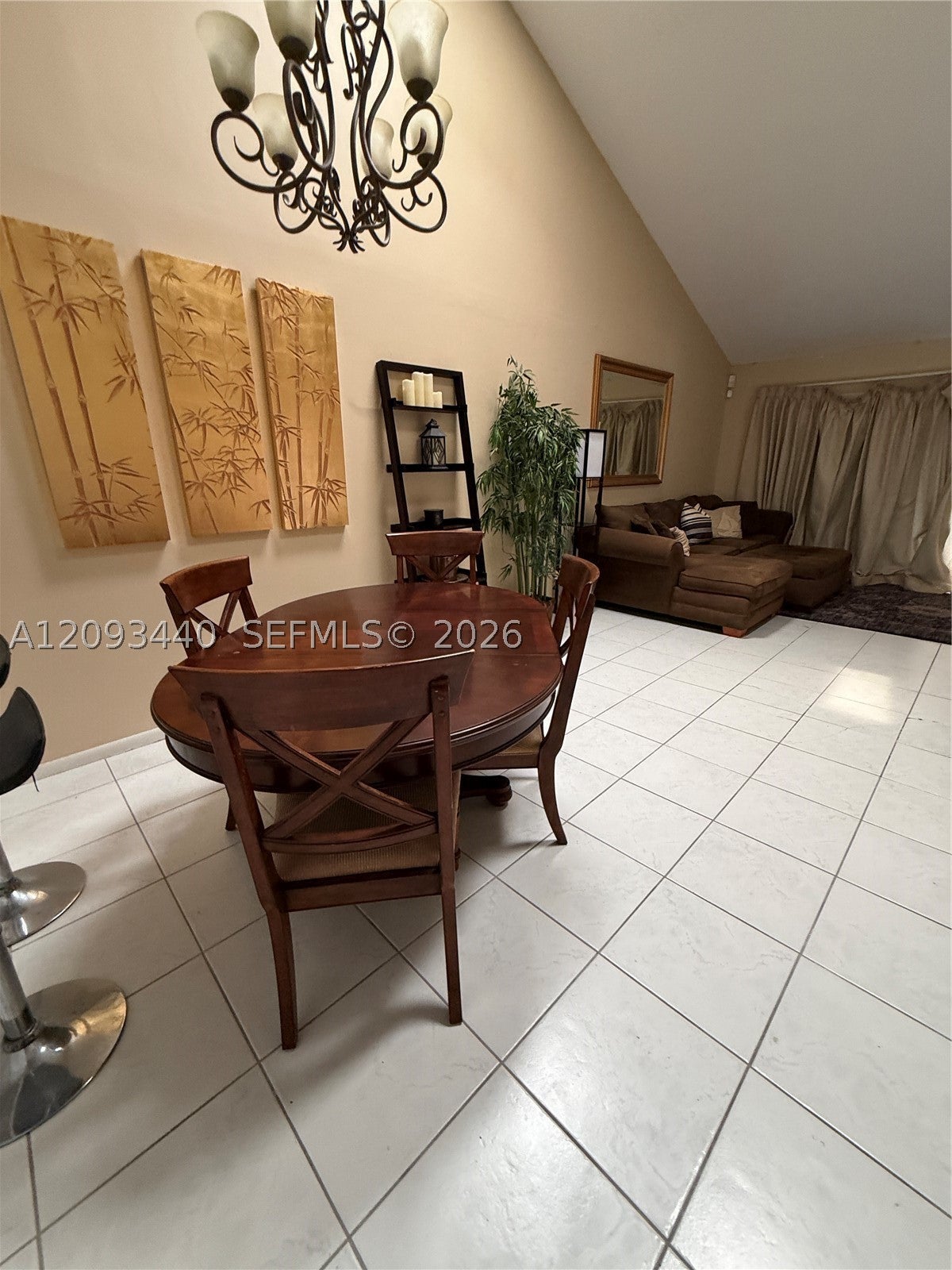 458 SE 11th Ter