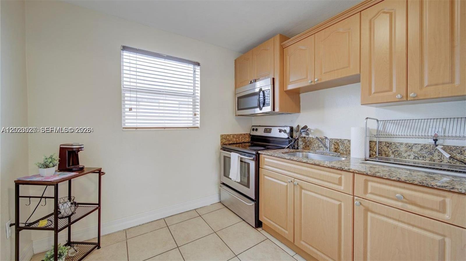 CITY OF MIAMI SOUTH - Residential Lease