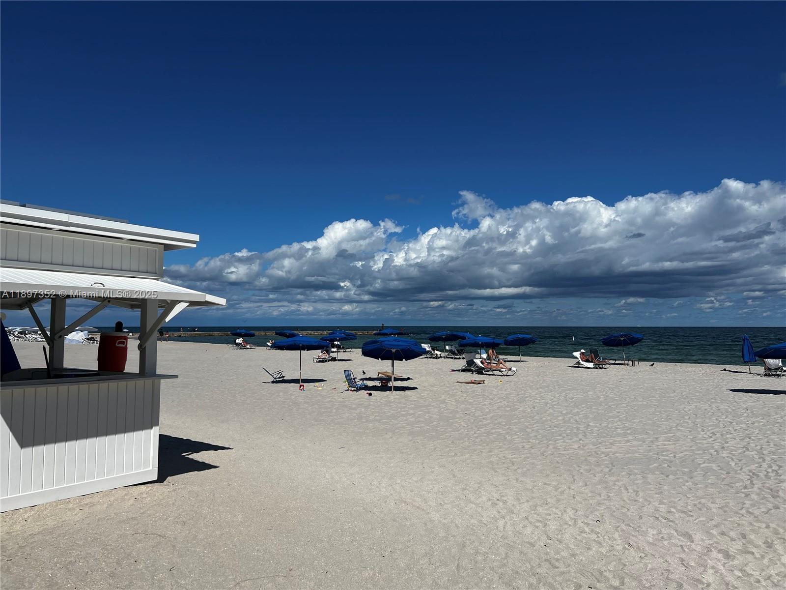 HARBOUR HOUSE - Residential Lease