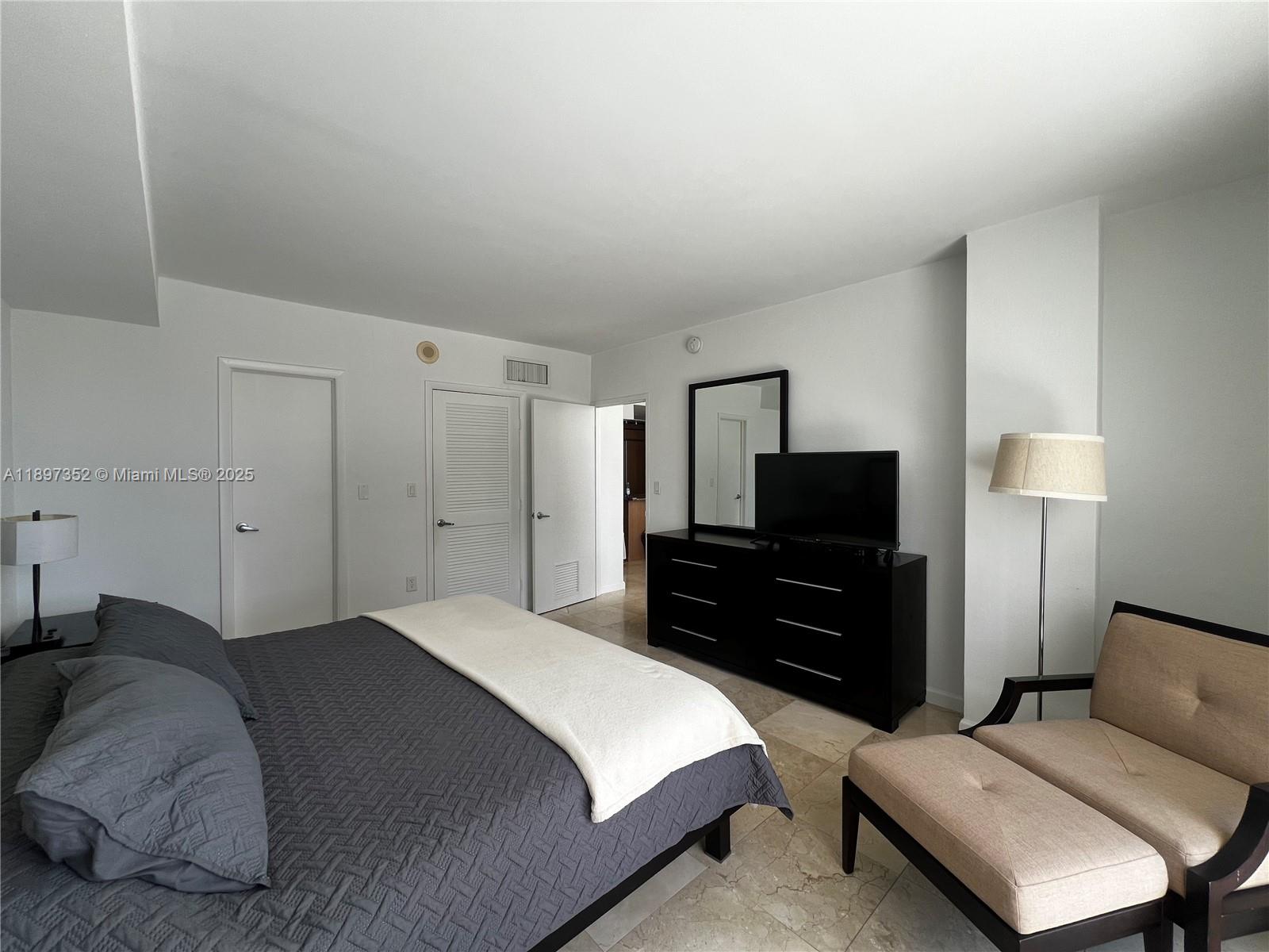 HARBOUR HOUSE - Residential Lease