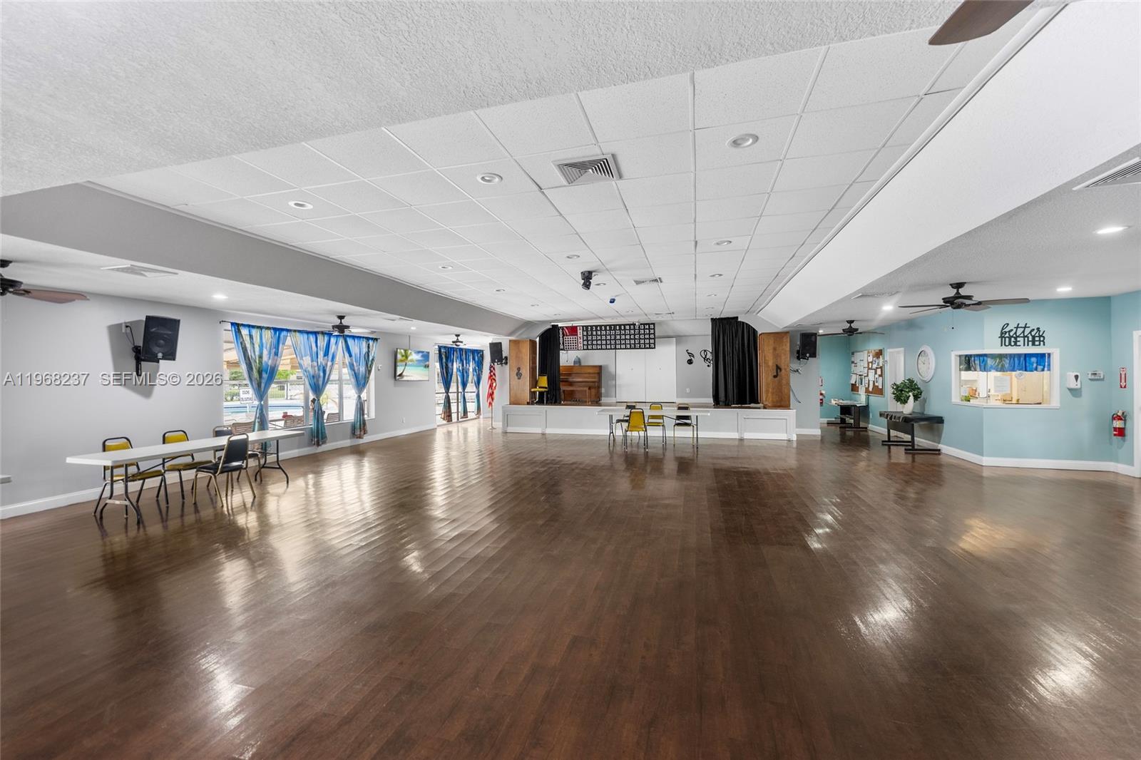 SOMERSET NO SIX CONDO - Residential