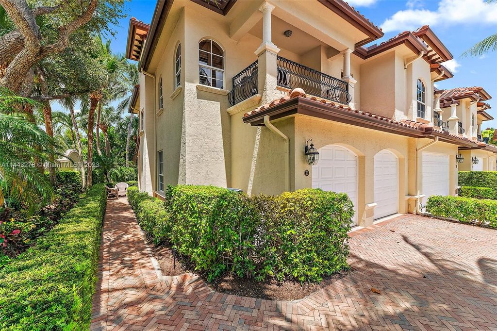 Photo of 60 Marina Gardens Dr, Palm Beach Gardens, FL 33410 (MLS # A11443278)