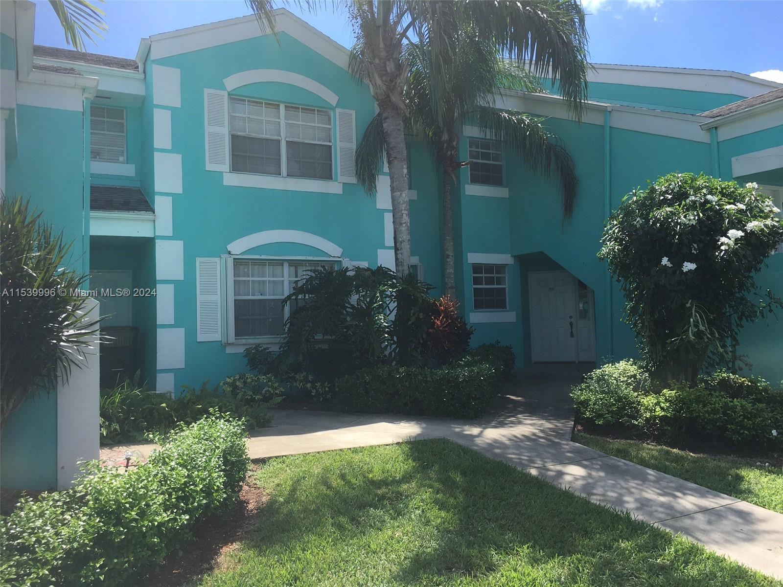 Property for Sale at 2641 Se 20th Ct 107-C, Homestead, Miami-Dade County, Florida - Bedrooms: 3 
Bathrooms: 2  - $279,000