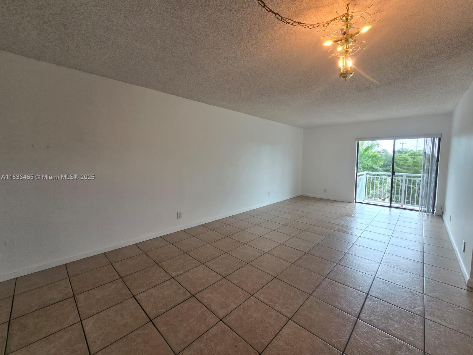 405 S Pine Island Rd 401D