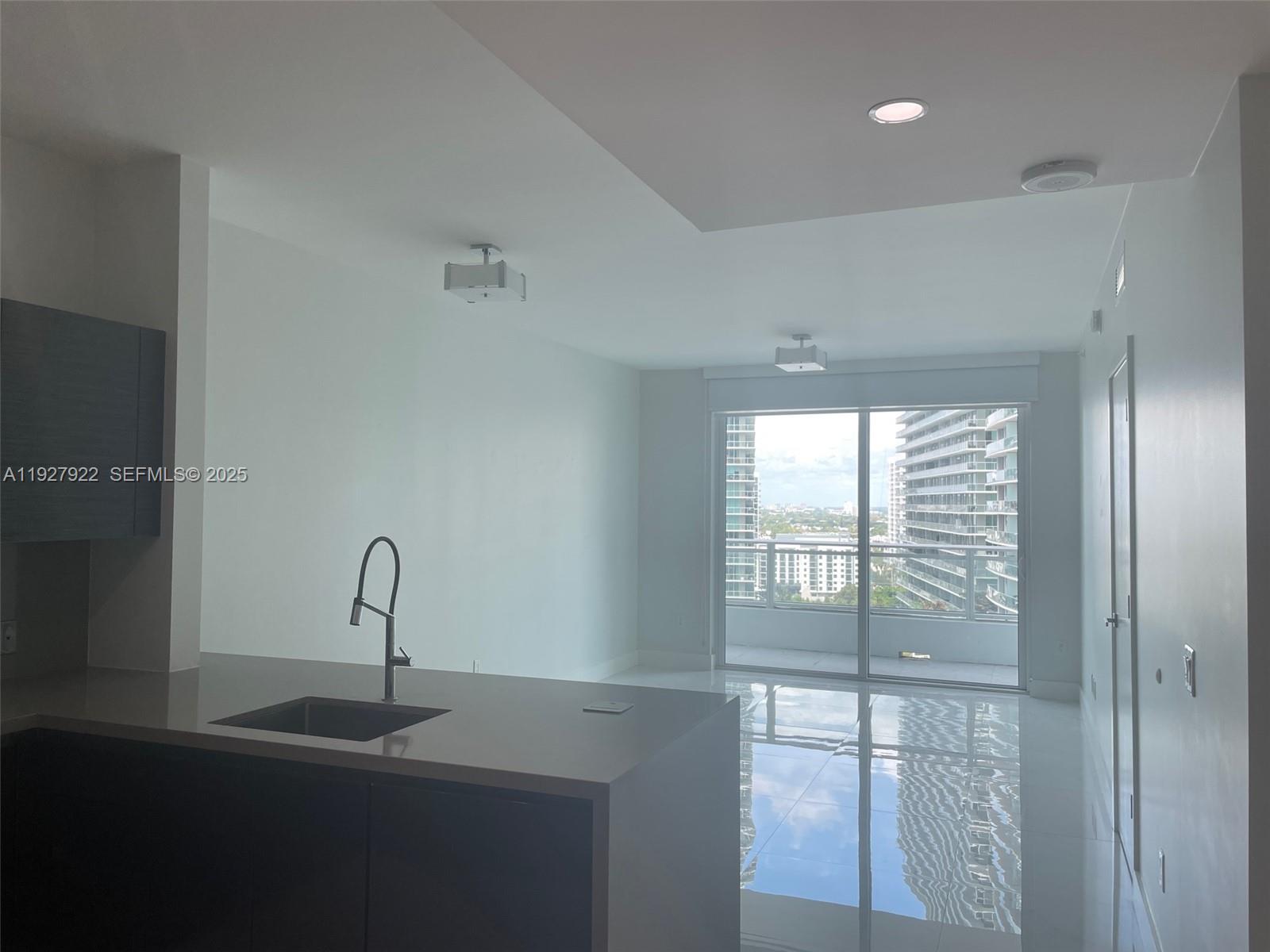 1080 Brickell Ave 1607