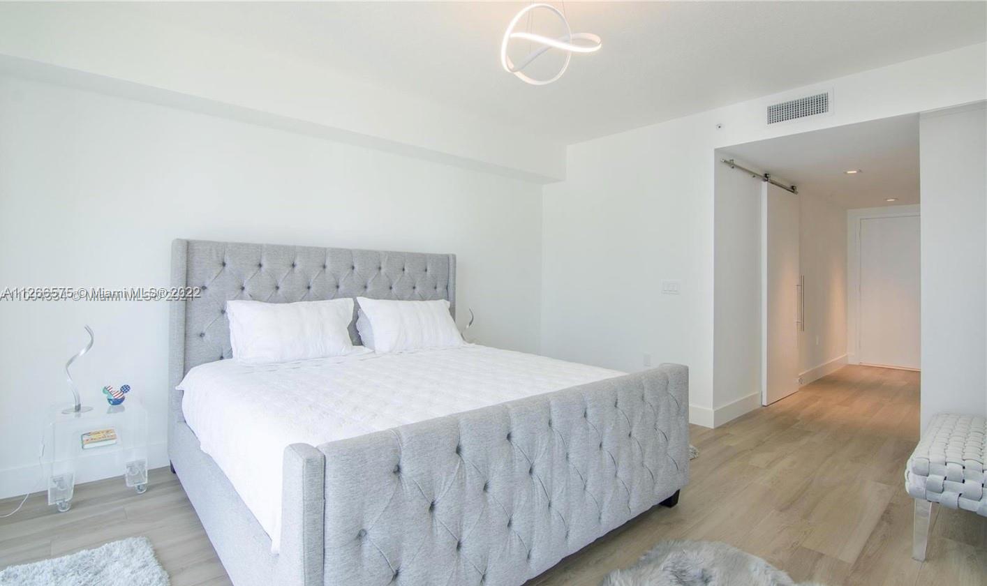 PARQUE TOWERS CONDO - Residential Lease