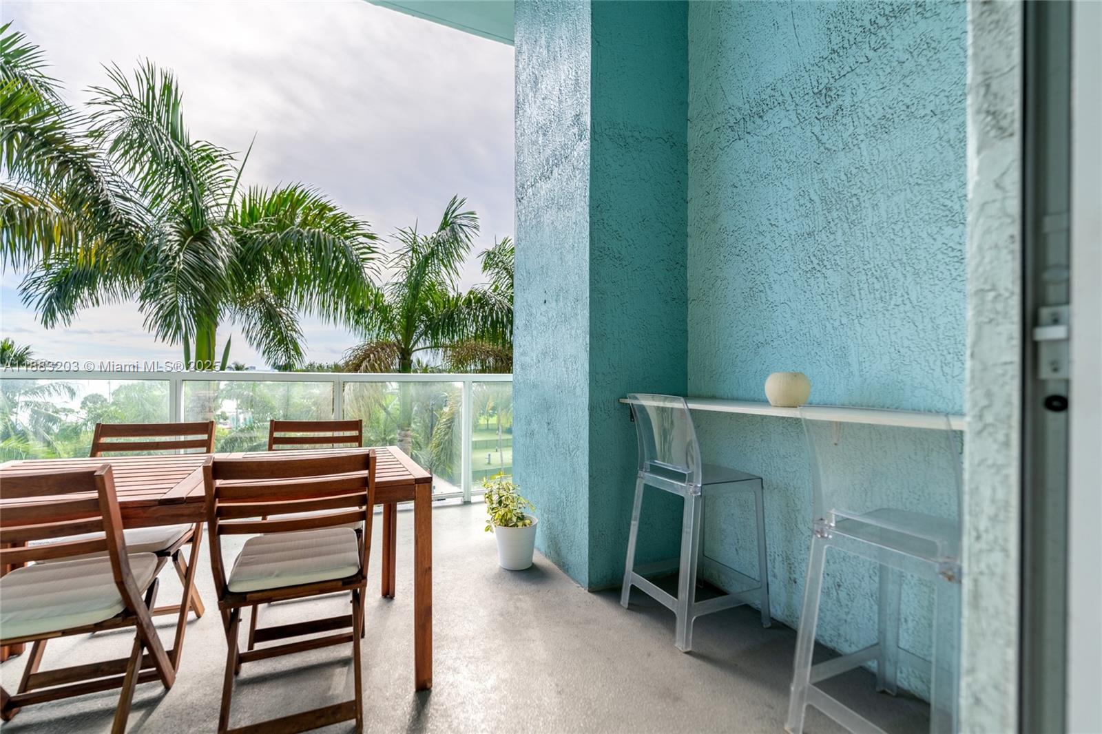1900 N Bayshore Dr 602