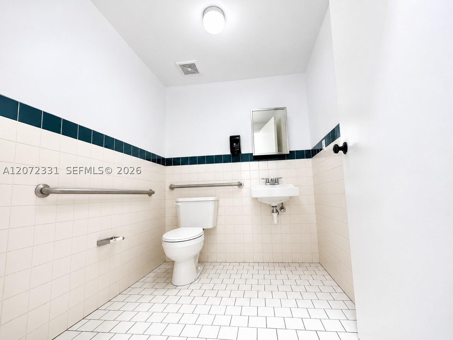 17304 Walker Ave 113