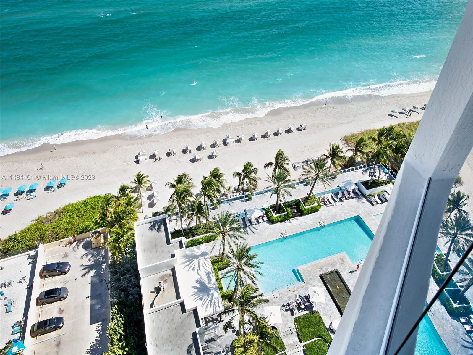 2711 HOLLYWOOD BEACH COND - Residential