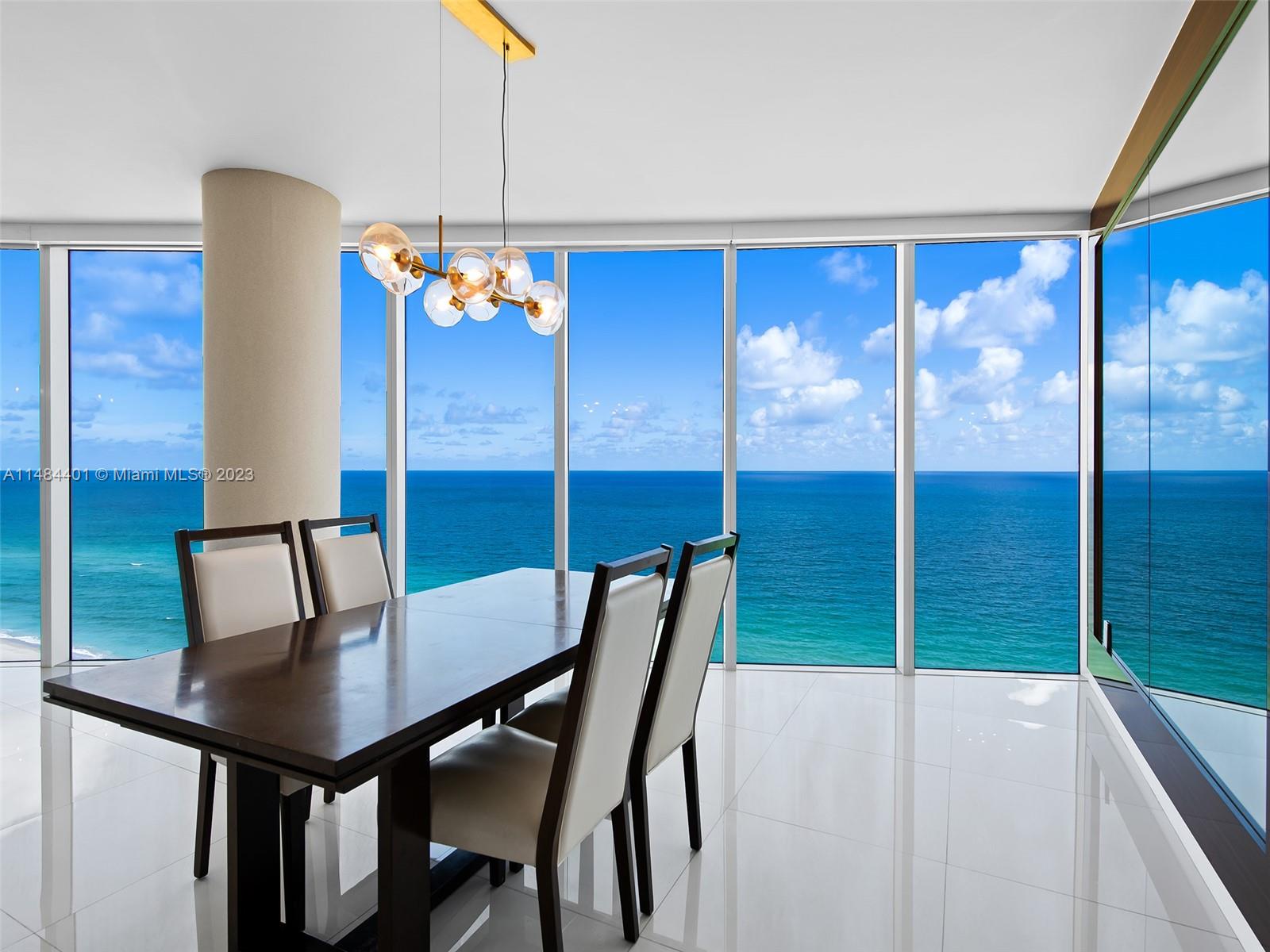 2711 HOLLYWOOD BEACH COND - Residential