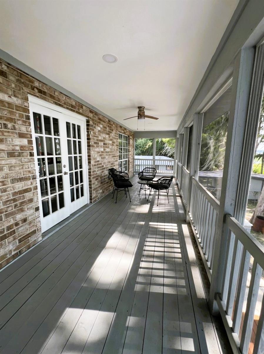 Lochloosa Lakefront - Residential