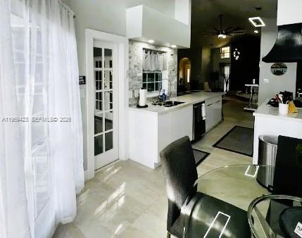 Lochloosa Lakefront - Residential