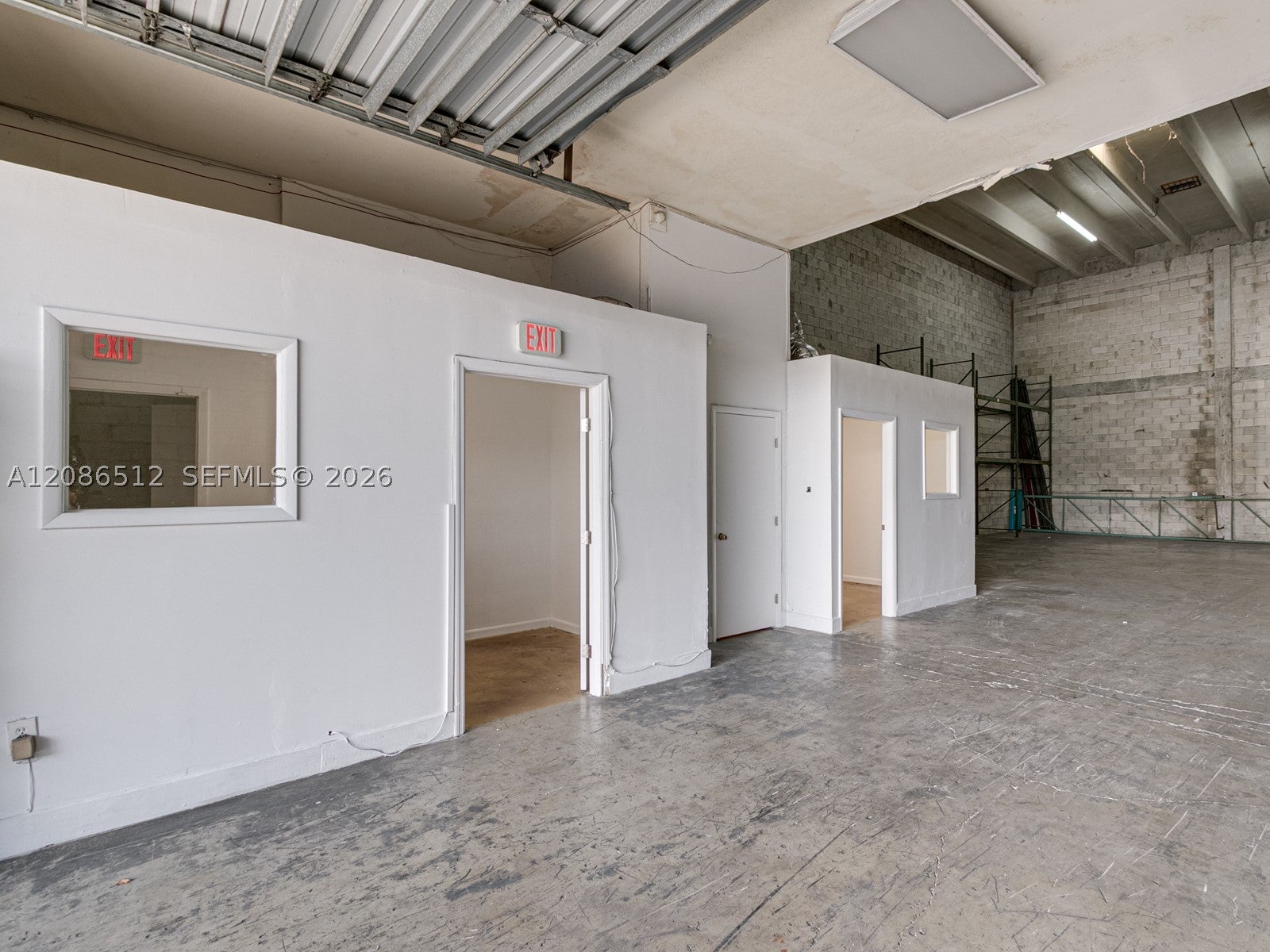 8161 NW 67th St 6