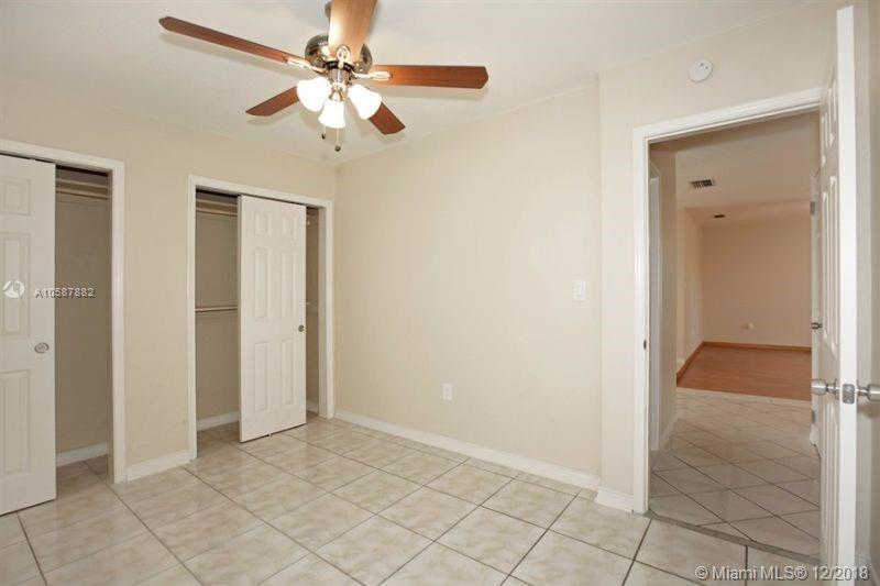 MIRAMAR ISLES SEC 5 - Residential Lease