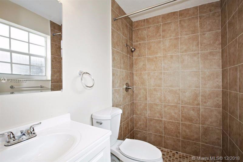 MIRAMAR ISLES SEC 5 - Residential Lease