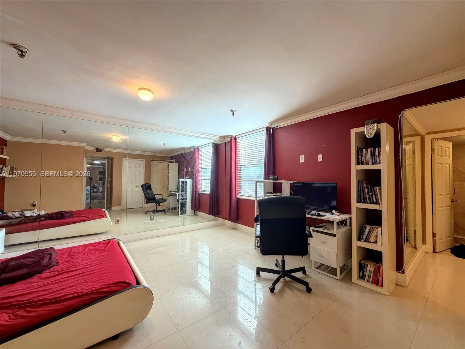 COCO WOOD CONDO - Residential