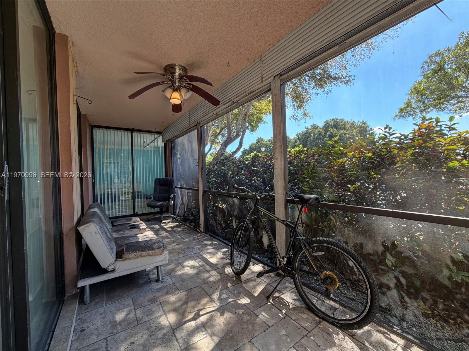 COCO WOOD CONDO - Residential