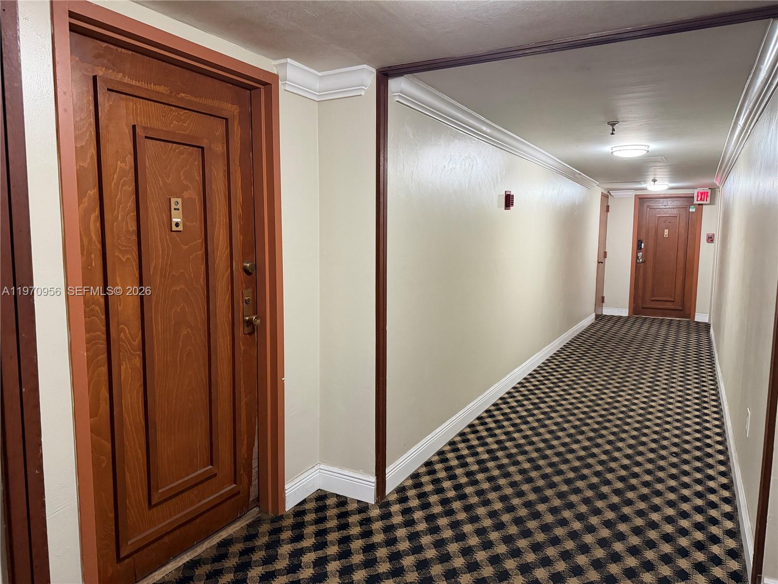 COCO WOOD CONDO - Residential