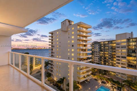 Photo of 218 SE 14th St #1203, Miami, FL 33131 (MLS # A12058267)