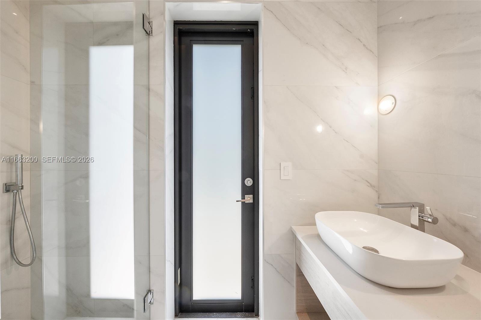 NAUTILUS EXTENSION 2ND - Residential