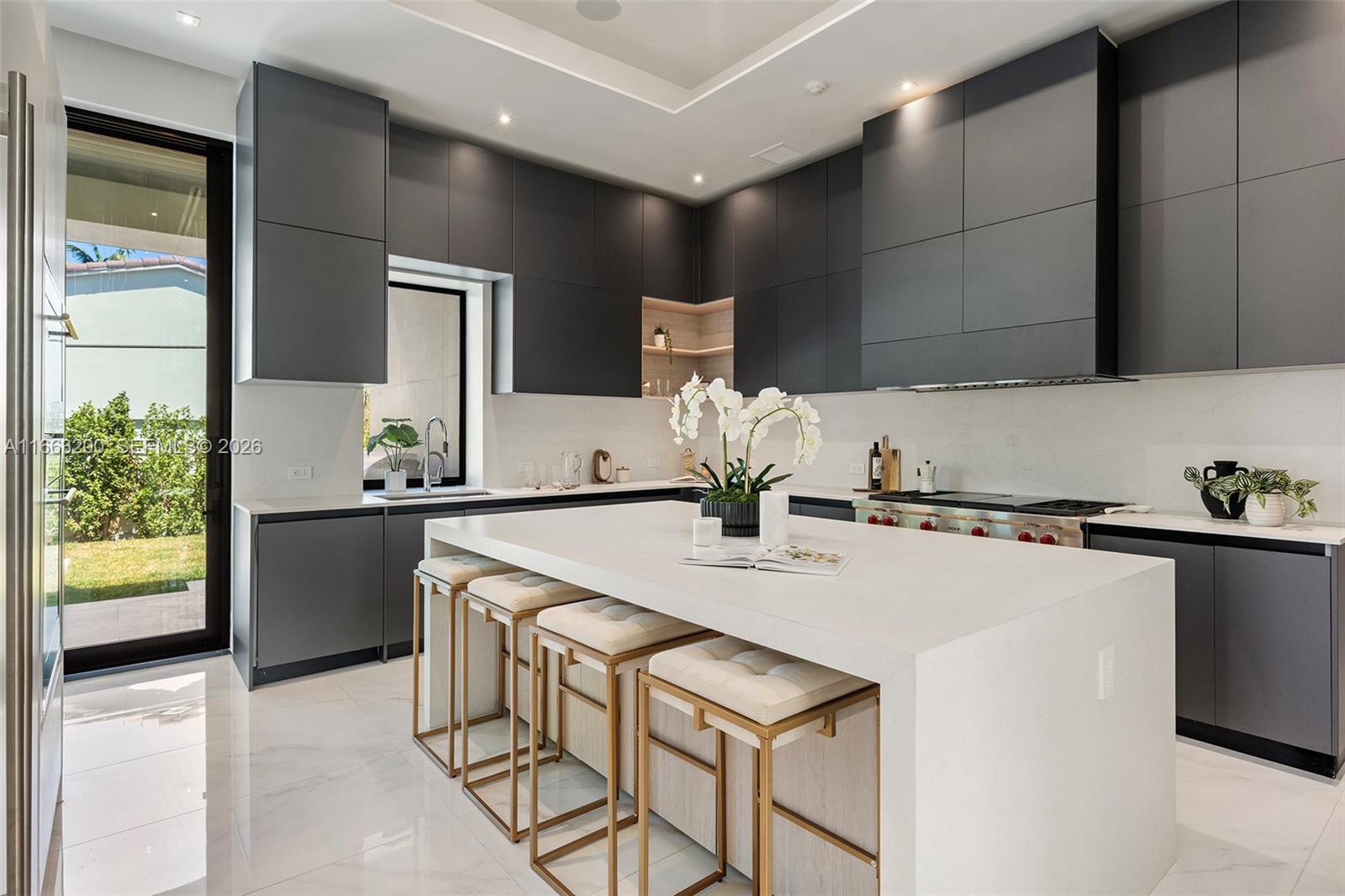 NAUTILUS EXTENSION 2ND - Residential