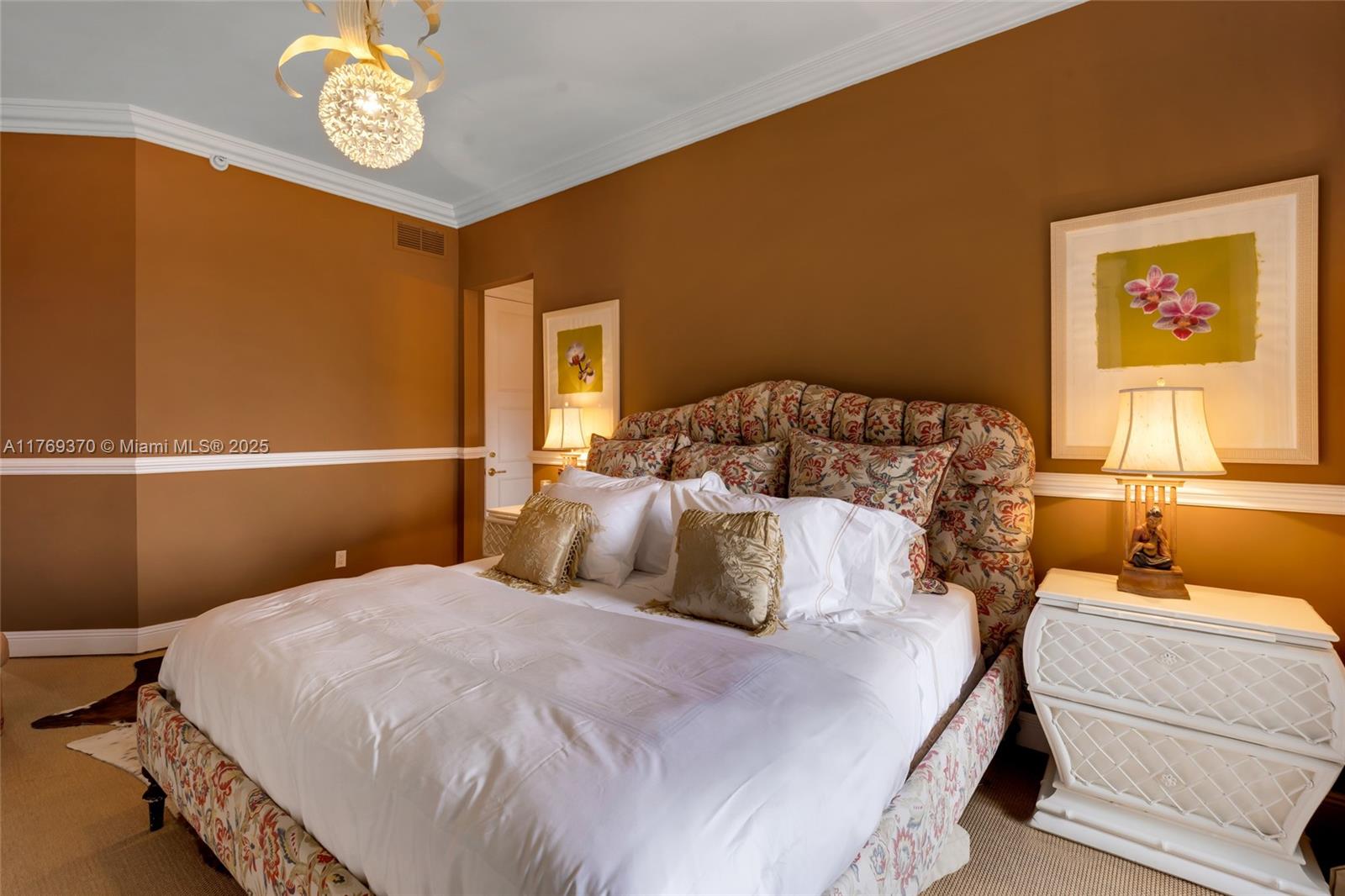 BELLA VISTA MID-RISE SOUT - Residential Lease