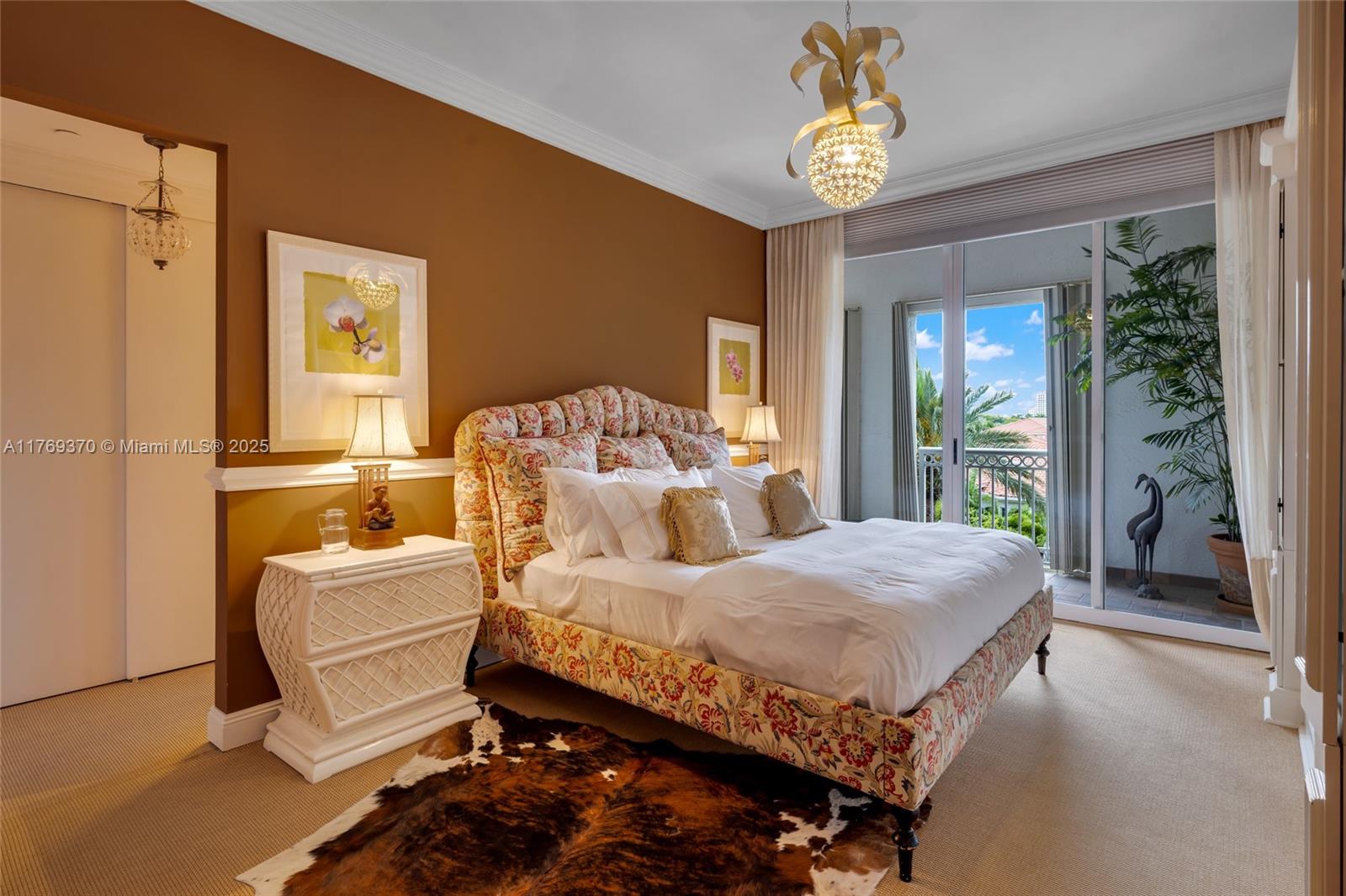 BELLA VISTA MID-RISE SOUT - Residential Lease