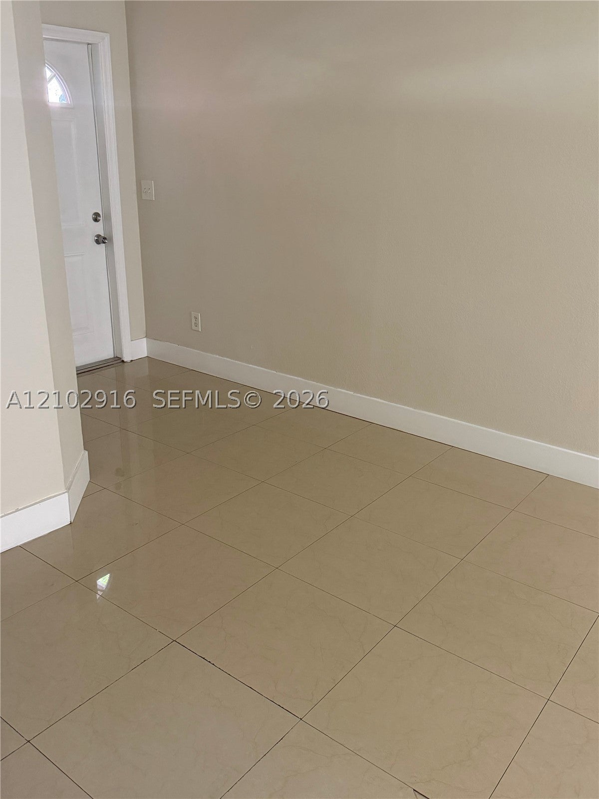 124 SW 16th Ave