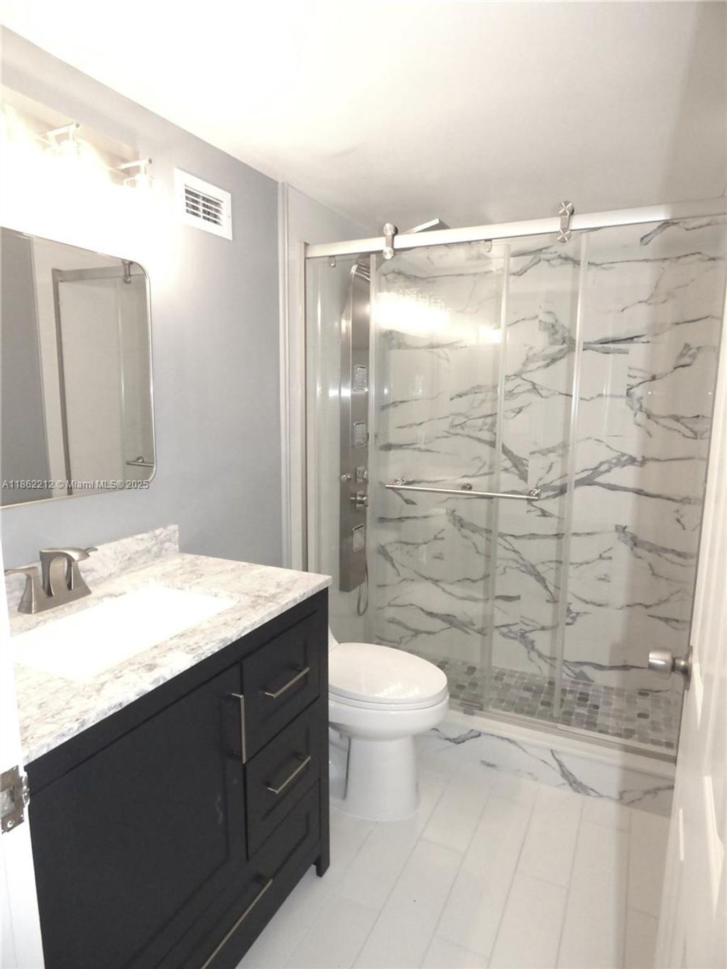 Photo of 3725 S Ocean Dr #1419, Hollywood, FL 33019 (MLS # A11862212)