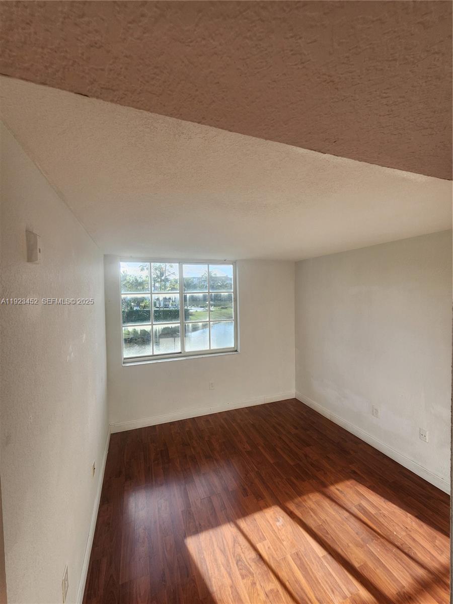 ENCLAVE AT DORAL CONDO NO - Residential