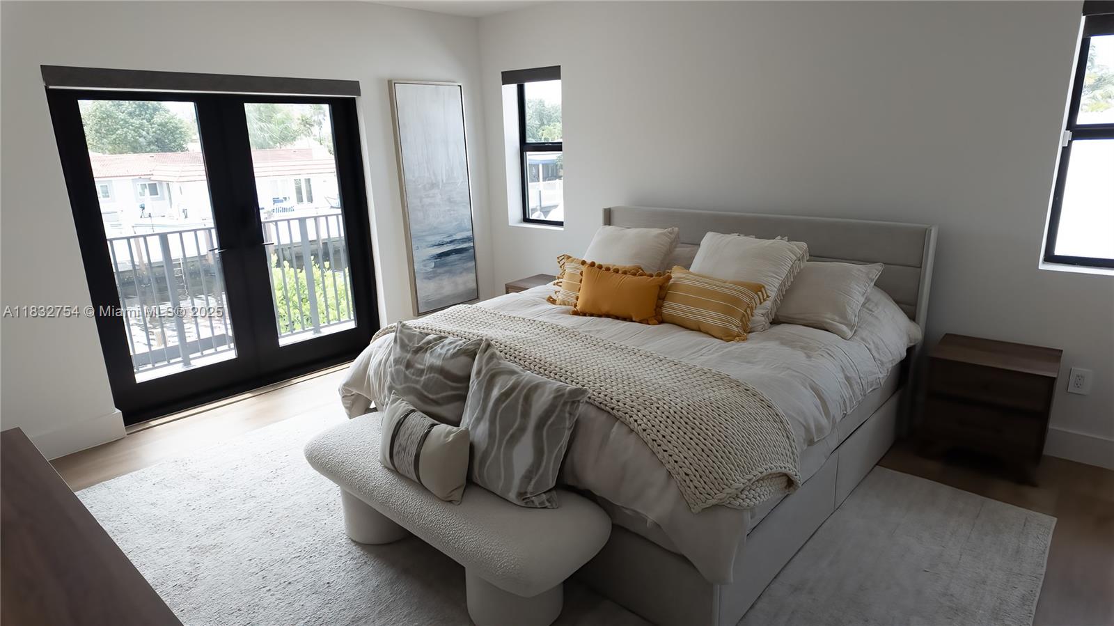 COUNTRY CLUB ISLES - Residential Lease