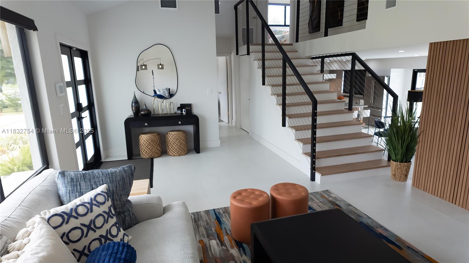 COUNTRY CLUB ISLES - Residential Lease