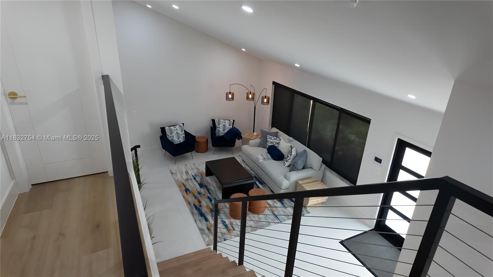 COUNTRY CLUB ISLES - Residential Lease