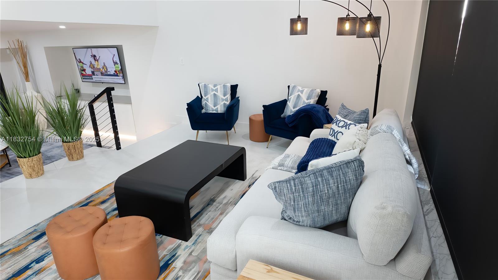 COUNTRY CLUB ISLES - Residential Lease