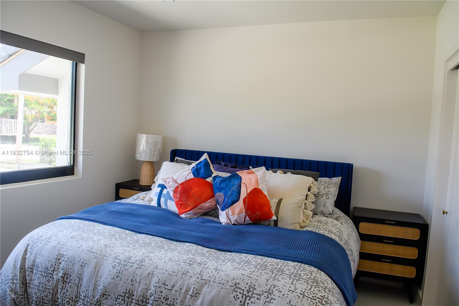 COUNTRY CLUB ISLES - Residential Lease