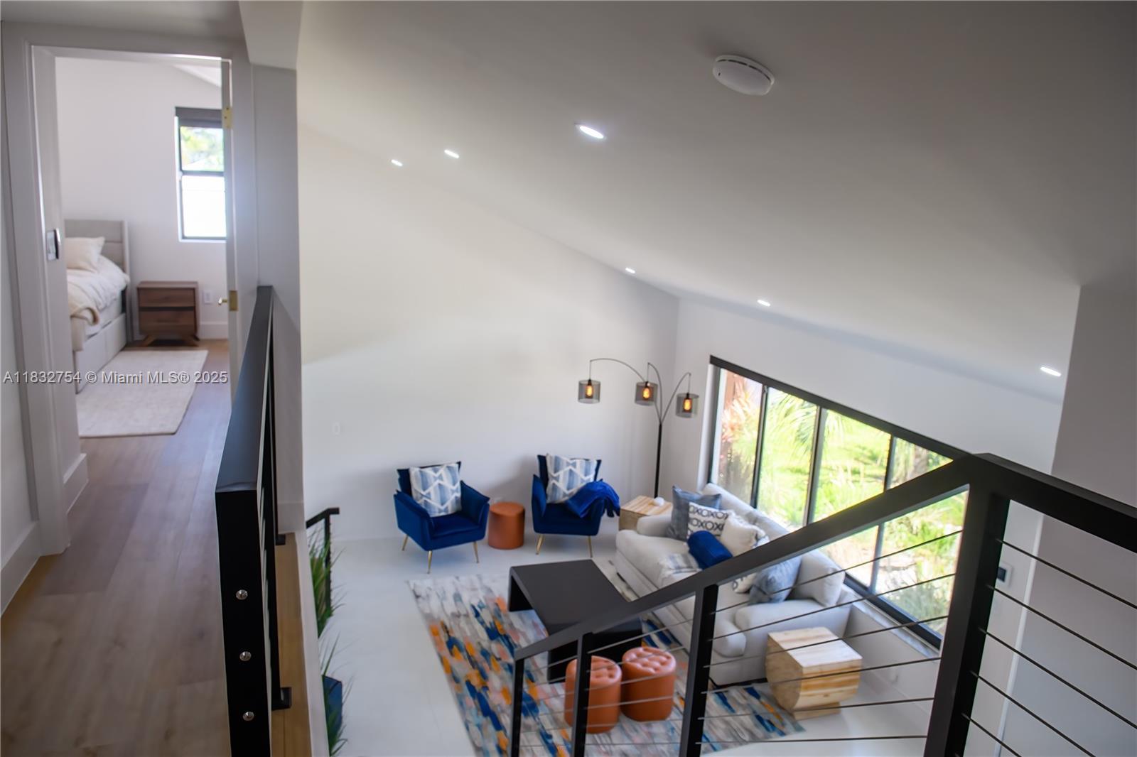 COUNTRY CLUB ISLES - Residential Lease