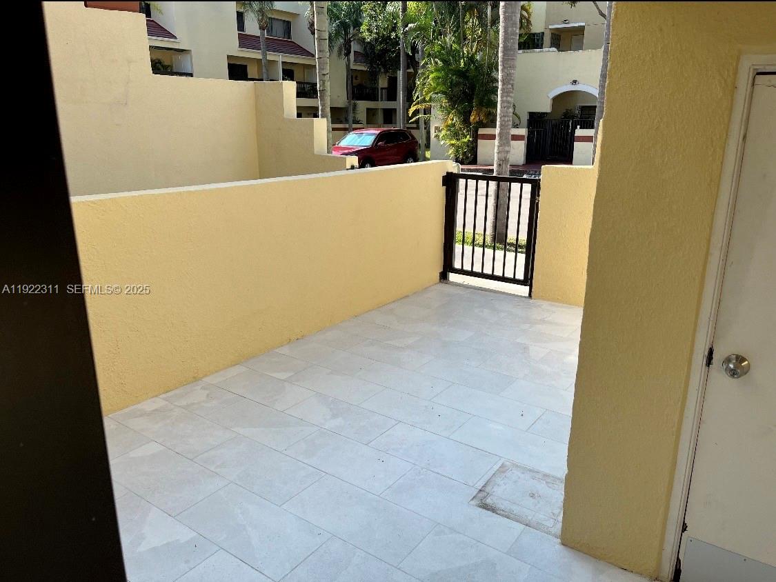 ELAN AT CALUSA CONDO VII - Residential Lease